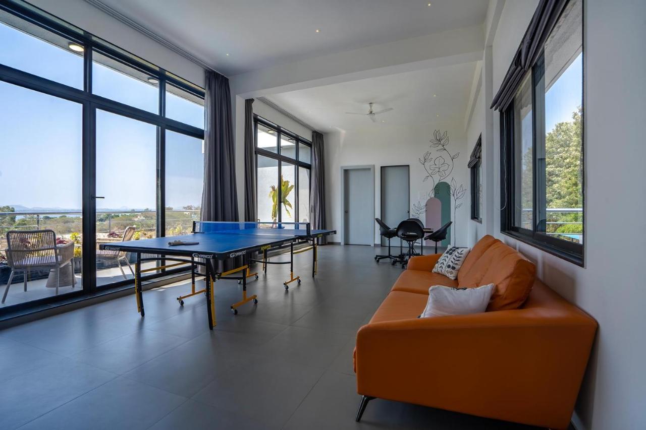 Casa Boho By Stayvista - Contemporary Design, Farm-View, Swimming Pool & Indoor Games For A Chic Retreat Nashik Exterior foto
