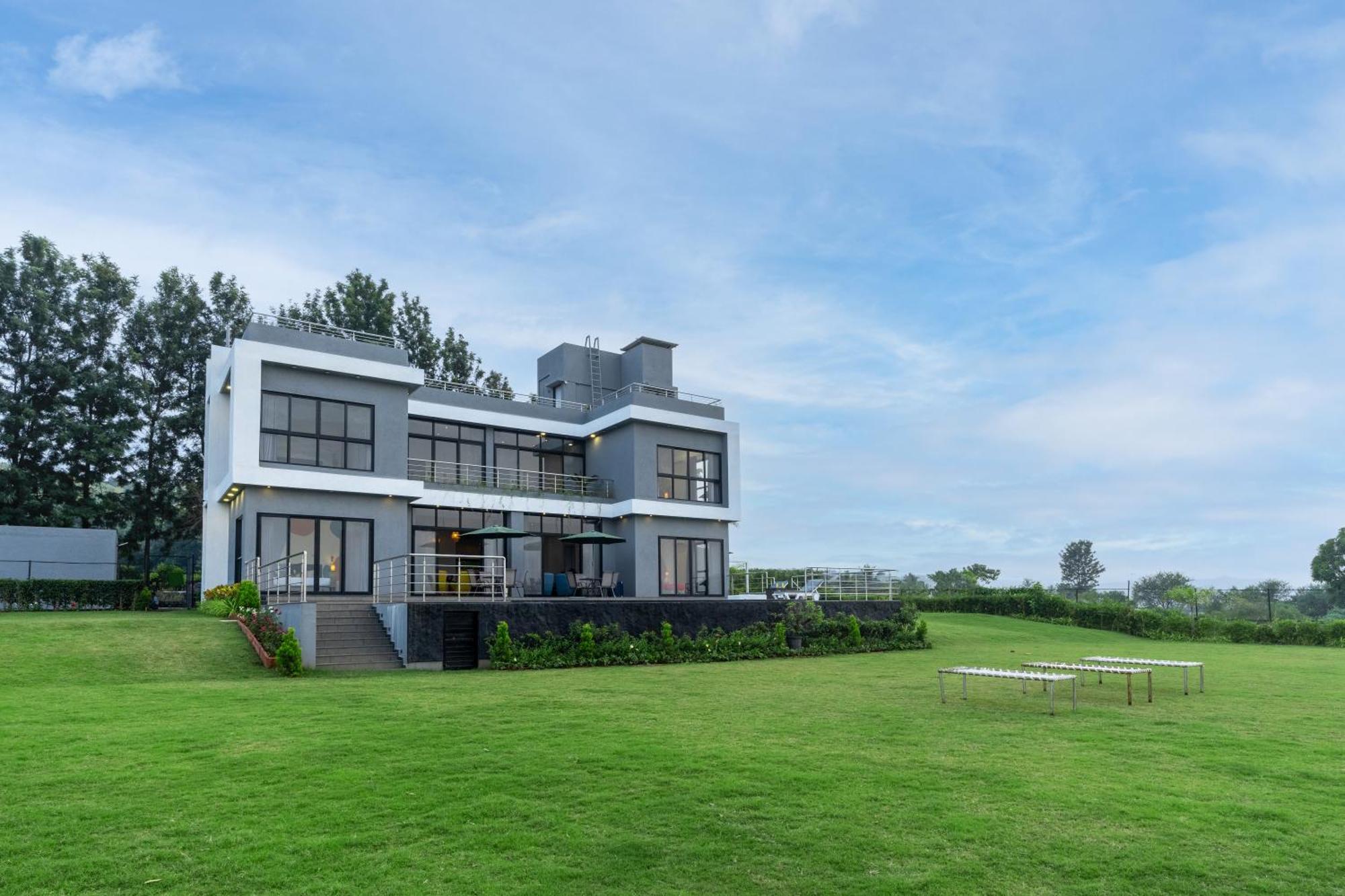 Casa Boho By Stayvista - Contemporary Design, Farm-View, Swimming Pool & Indoor Games For A Chic Retreat Nashik Exterior foto